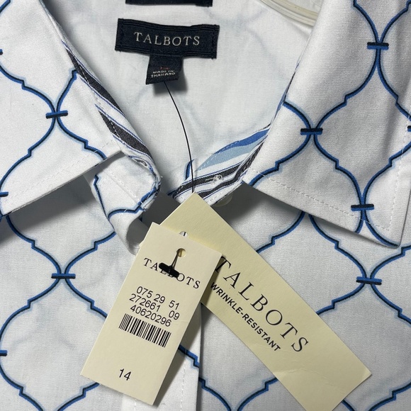 Talbots Women’s Blouse. Button Down Collared Shirt. Dress up or casual. NWT 14 - Picture 3 of 9